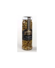 Capers with sherry vinegar