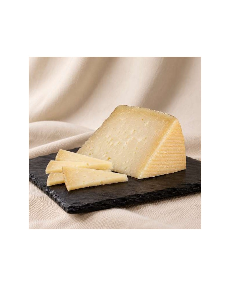 Manchego PDO "Semi-Cured" Cheese, 250 g