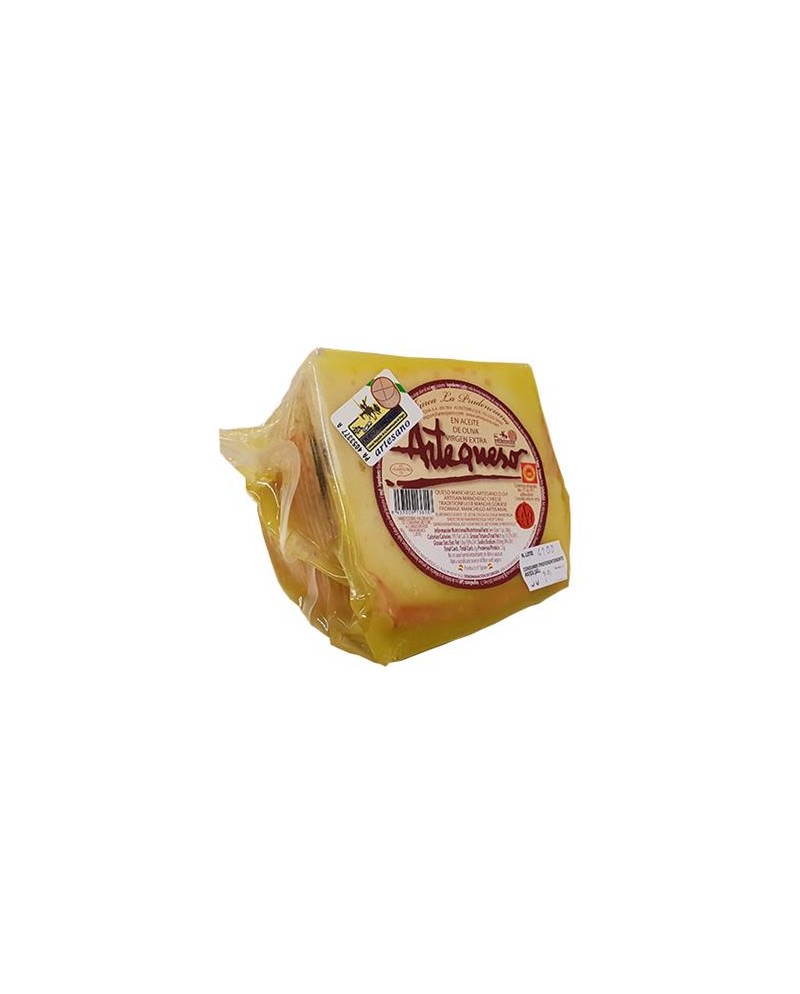 DOP Manchego "Curado" cheese with extra virgin olive oil