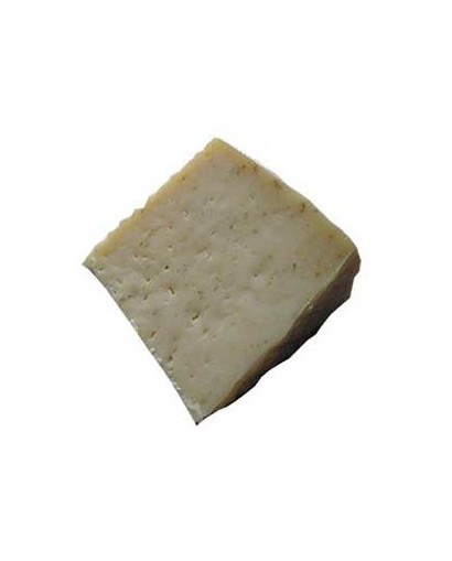 Formaggio Manchego con porzione di rosmarino