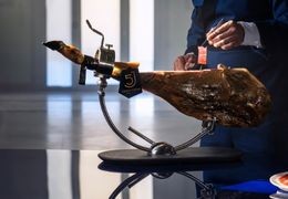 Jambon Cinco Jotas 5J : le luxe du jambon ibérique de Jabugo